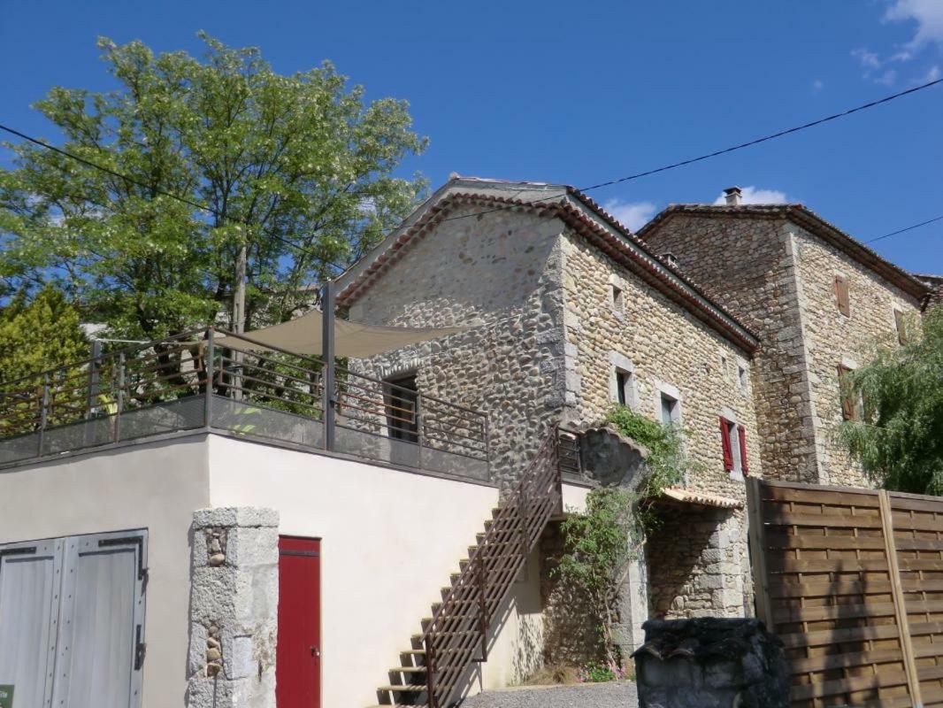 L'Envol Des Papillons Villa Гроспиер Екстериор снимка